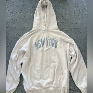 Brandy Melville New York hoodie